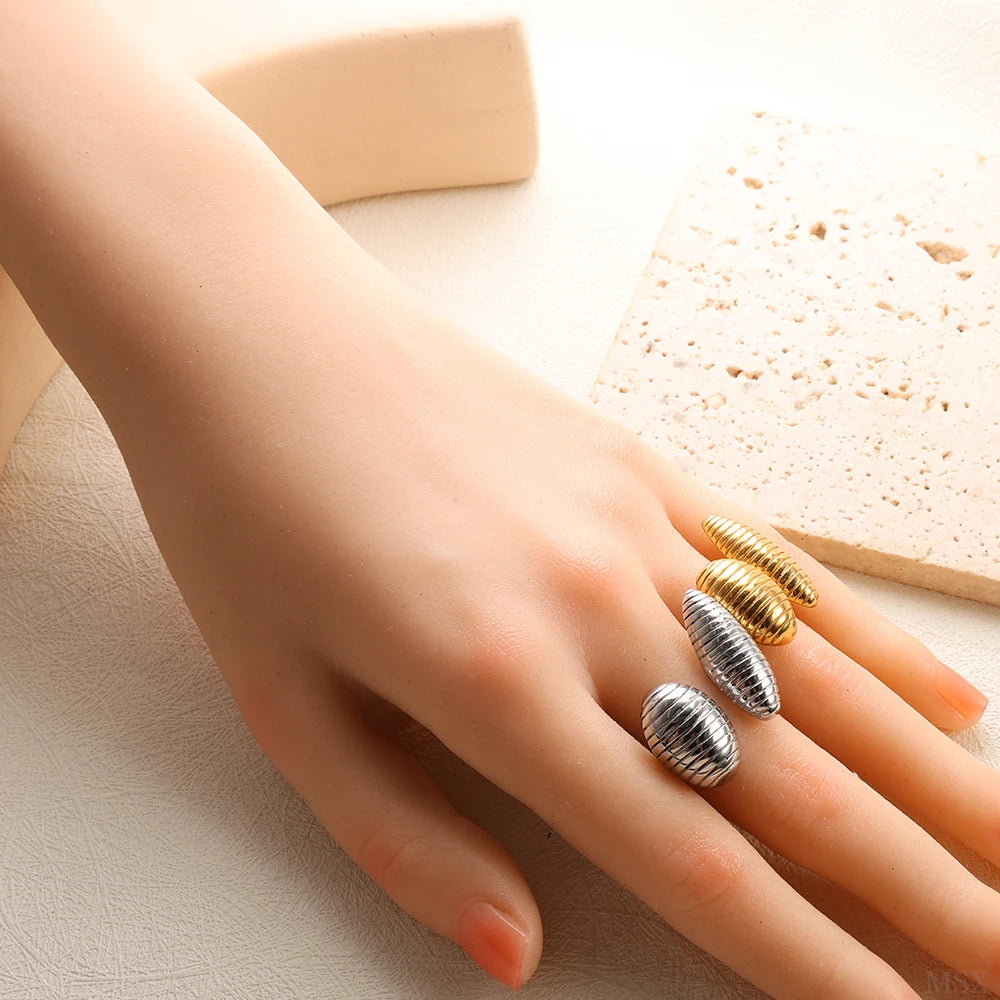 High End Waterproof Hollow Stainless Steel Finger Ring Trendy for Women Personalize Jewelry Wholesale Pi-Mart