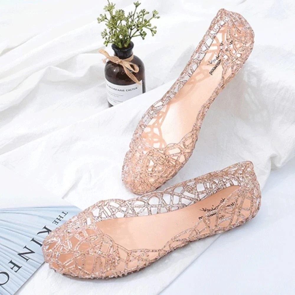 Comfortable Flat-soled Women Sandals Clear Shallow Mouth Beach Jelly Shoes Breathable Hollow Out Bling Sandals Footwear LadyShow.Store