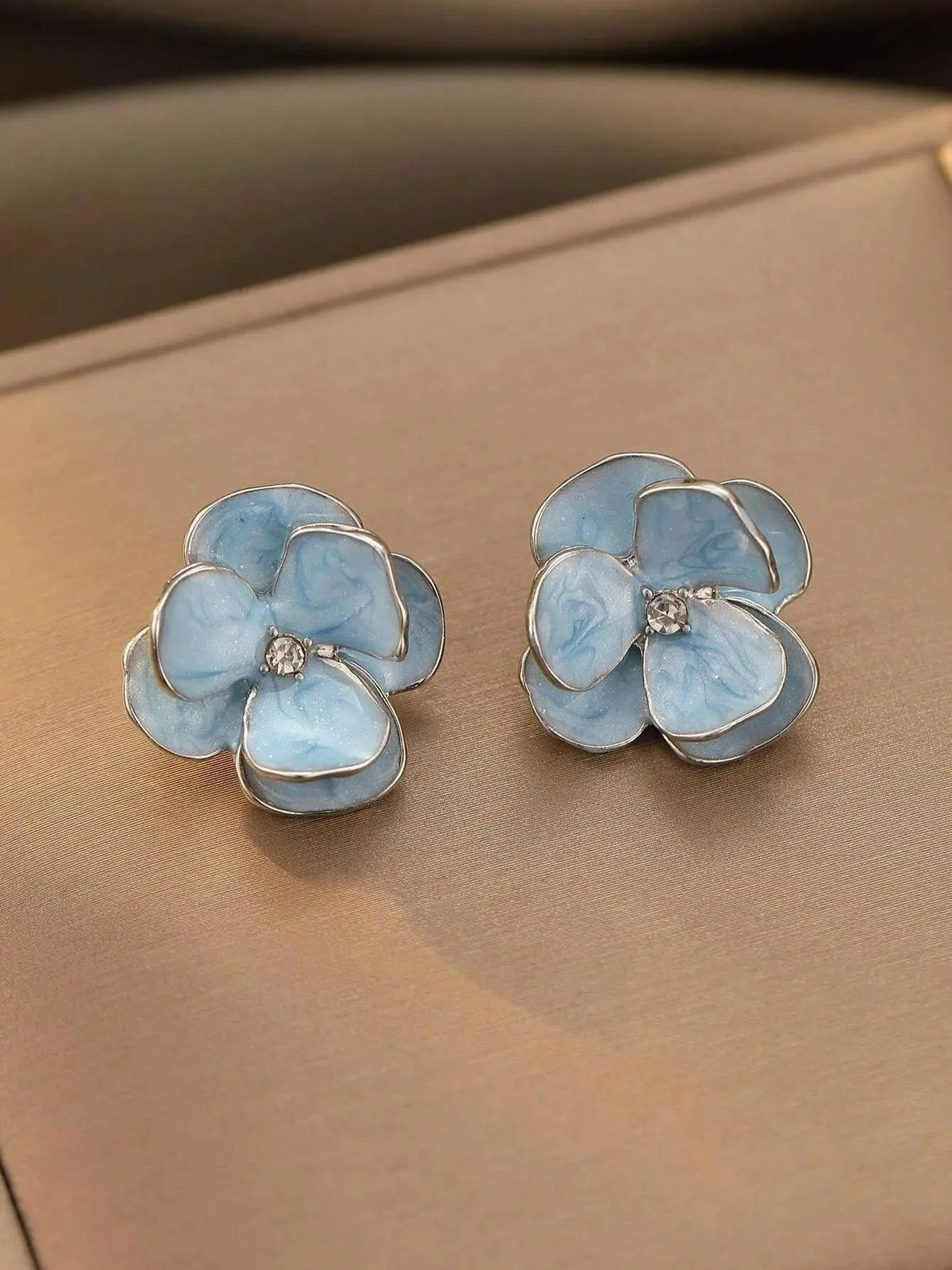 New Fashion Sweet Design Spring/Summer Blue Pink Enamel Flower Light Luxury High End Earrings Party Gifts for Women Jewelry Pi-Mart