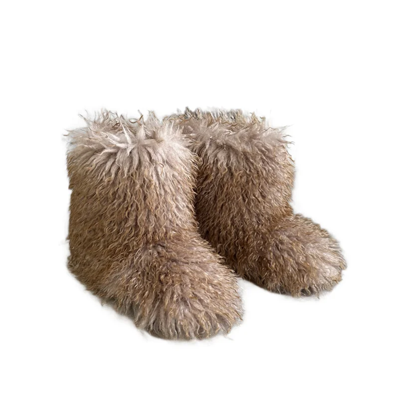 New Winter Fur Onepiece Raccoon Fur Female Snow Boots Fur Shoes Outdoor Mid Leg Boots LadyShow.Store