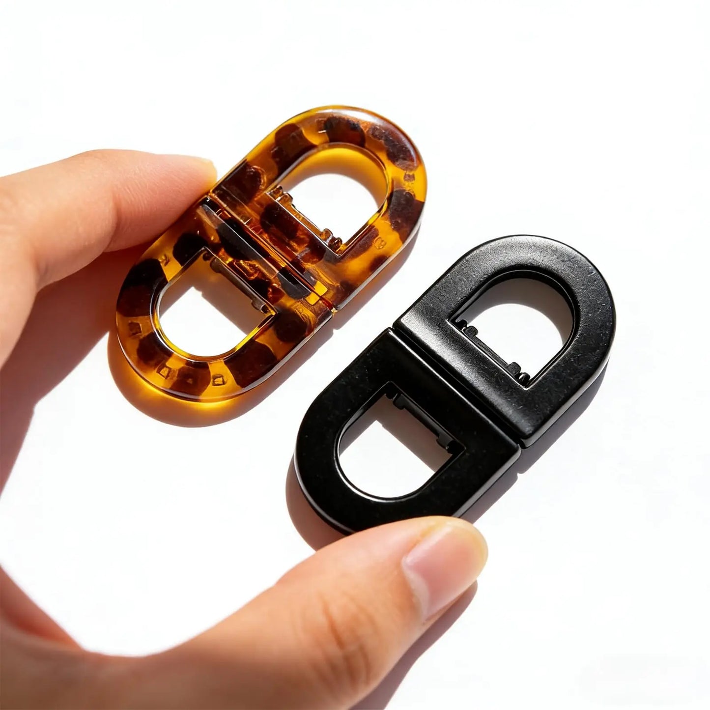 1/2PCS Magnetic Hair Clip Invisible Strong Hold 2-In-1 Design for Fine and Thick Hair Styling Accessory Practical Gift for Women Tri Light Beauty
