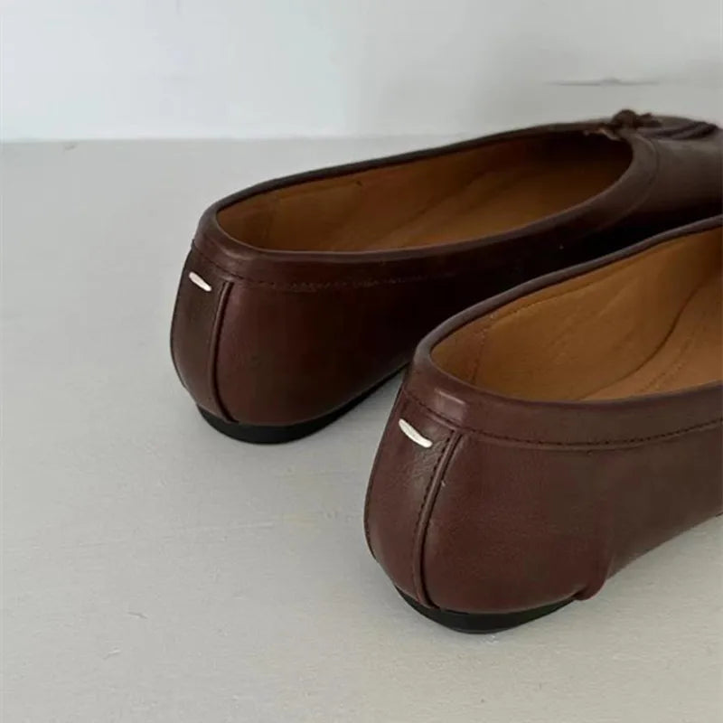 Split Toe Women Ballet Flats Fashion Tabi Shoes Casual Slip-on Loafers Ladies Pleated Leather Espadrilles Zapatillas Mujer Pi-Mart