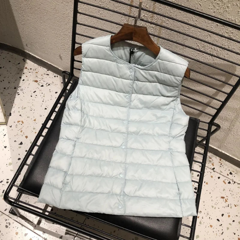 Female 90% White Duck Down Ultra Lightweight Packable Warm Down Liner Vest 2023 New Women Sleeveless Puffer Jacket LadyShow.Store