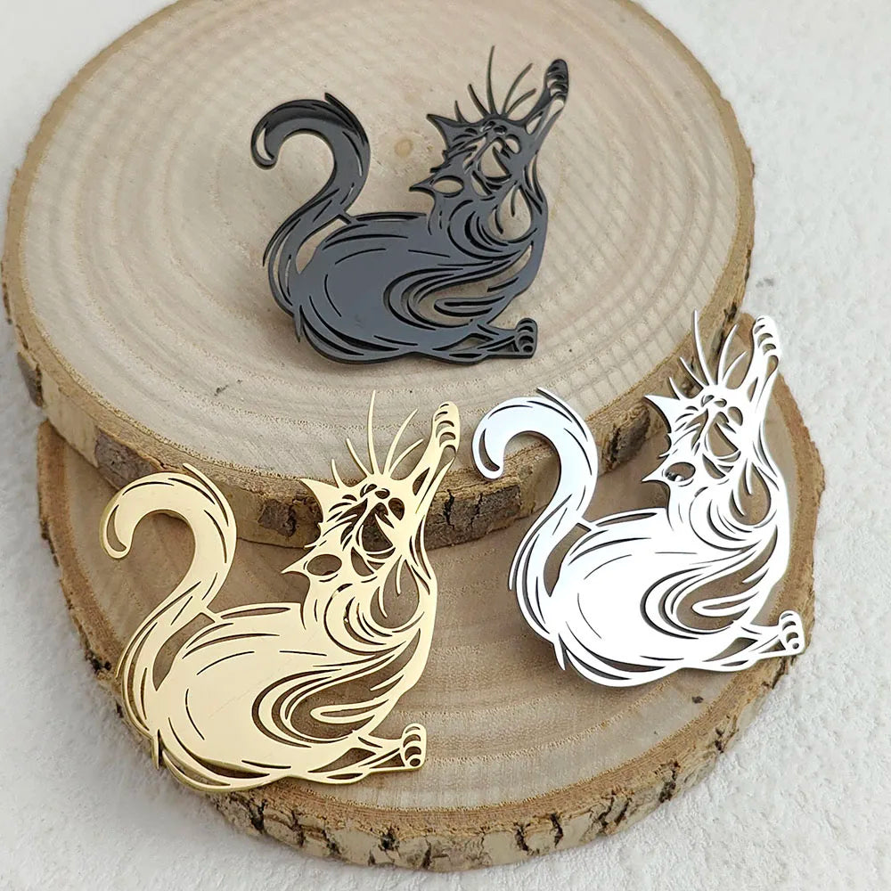 Original and innovative fun cat hollow stainless steel gold-plated 18K brooch, suit lapel pin, waterproof formal fittings Pi-Mart