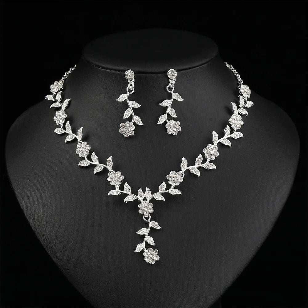 Sweet Jewelry Set Exquisite Rhinestone Pendant Banquet Party Women Fashion Romantic Crystal Necklace Earring Accessory Set Pi-Mart