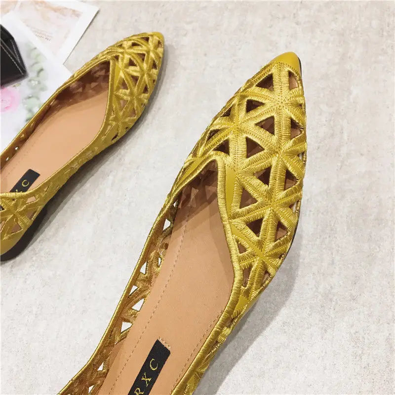 Flat Shoes Women 2026 Summer Pointy Joker Hollow Leisure Commuter Flat Spring Elegant Women's Shoes Breathable Hole Shoes Pi-Mart