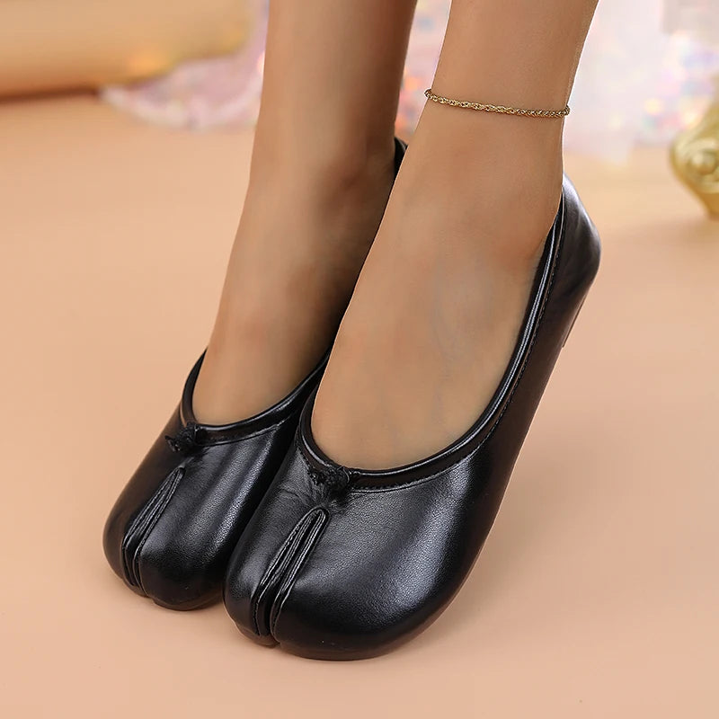 2025 Women's Leather Toe Separator Loafers Flat Comfortable Slip-On Breathable Casual Shoes Pi-Mart