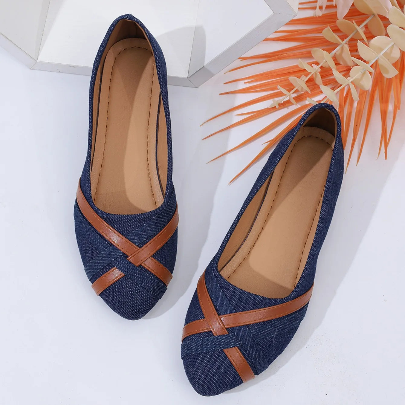 2025 Spring and Autumn New Fashionable Breathable Comfortable Flat Shoes Anti slip Large Women's Shoes Casual Shoes Pi-Mart