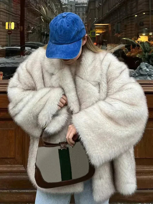 2024 Winter Hot Fashion Girls Oversized Gradient Fur Coat Women Thick Warm Outerwear Fluffy Faux Fox Fur Jacket LadyShow.Store
