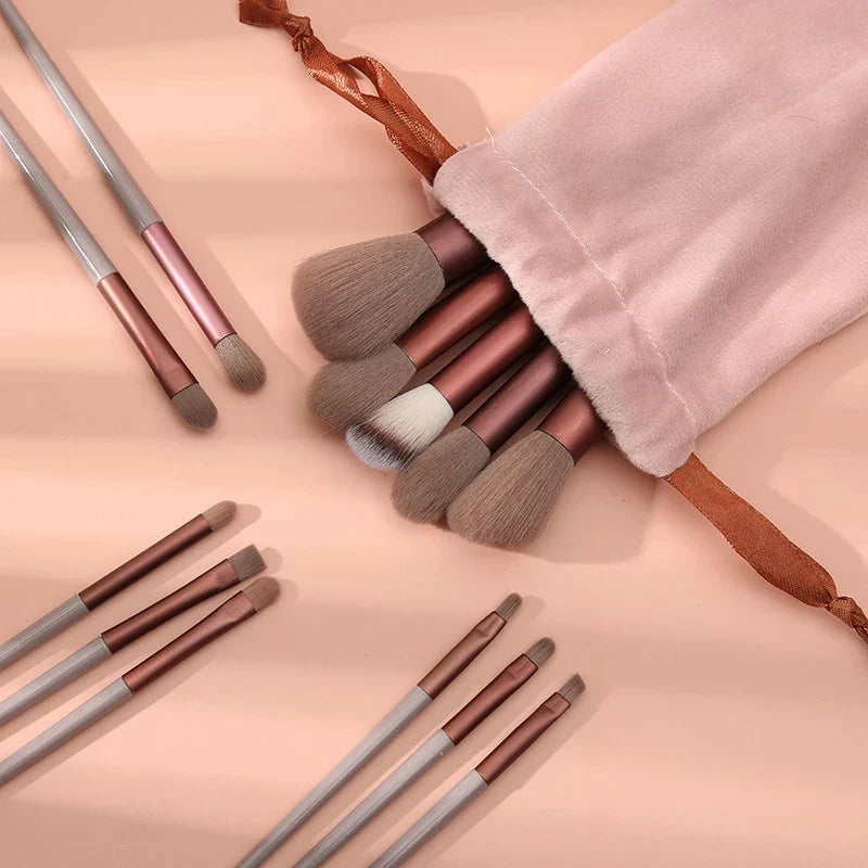 13 PCS Makeup Brushes Set Eye Shadow Foundation Women Cosmetic Brush Eyeshadow Blush Beauty Soft Make Up Tools Bag Tri Light Beauty