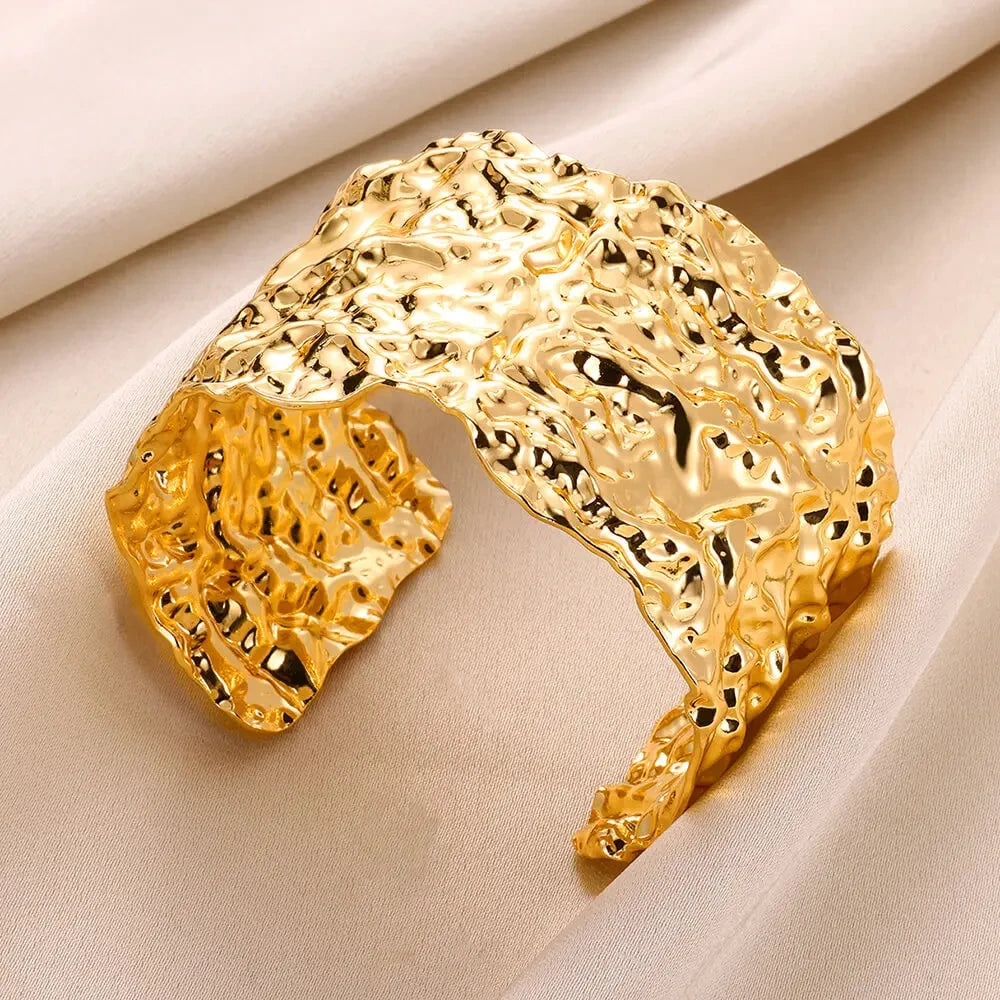 Exquisite Classic Bump Pattern Openning Bangles Bracelet For Women Cuff Bracelet Gold Color Stainless Steel Hand Ornament Gift Pi-Mart