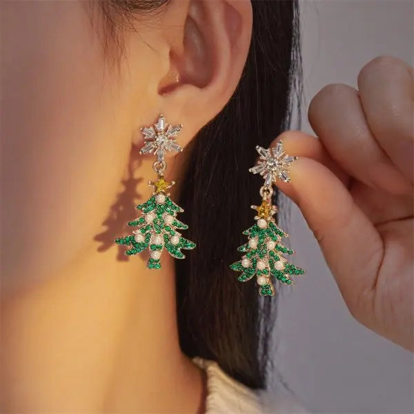 Creative Christmas Grandpa and Grandma Zircon Stud Earrings For Women White Pearl Crystal Snowman Elk Earring New Year Jewelry Pi-Mart