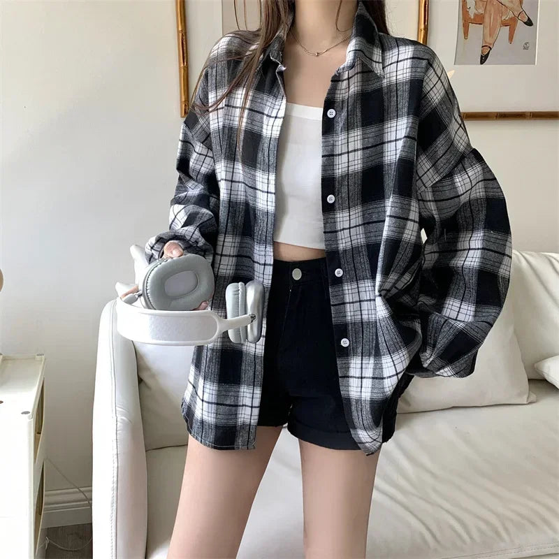 Black Flannel Shirt for Women Long Sleeve Collared Button-Up Tartan Plaid Shirt Jacket  Teen-girl Casual Everyday Outfit LadyShow.Store