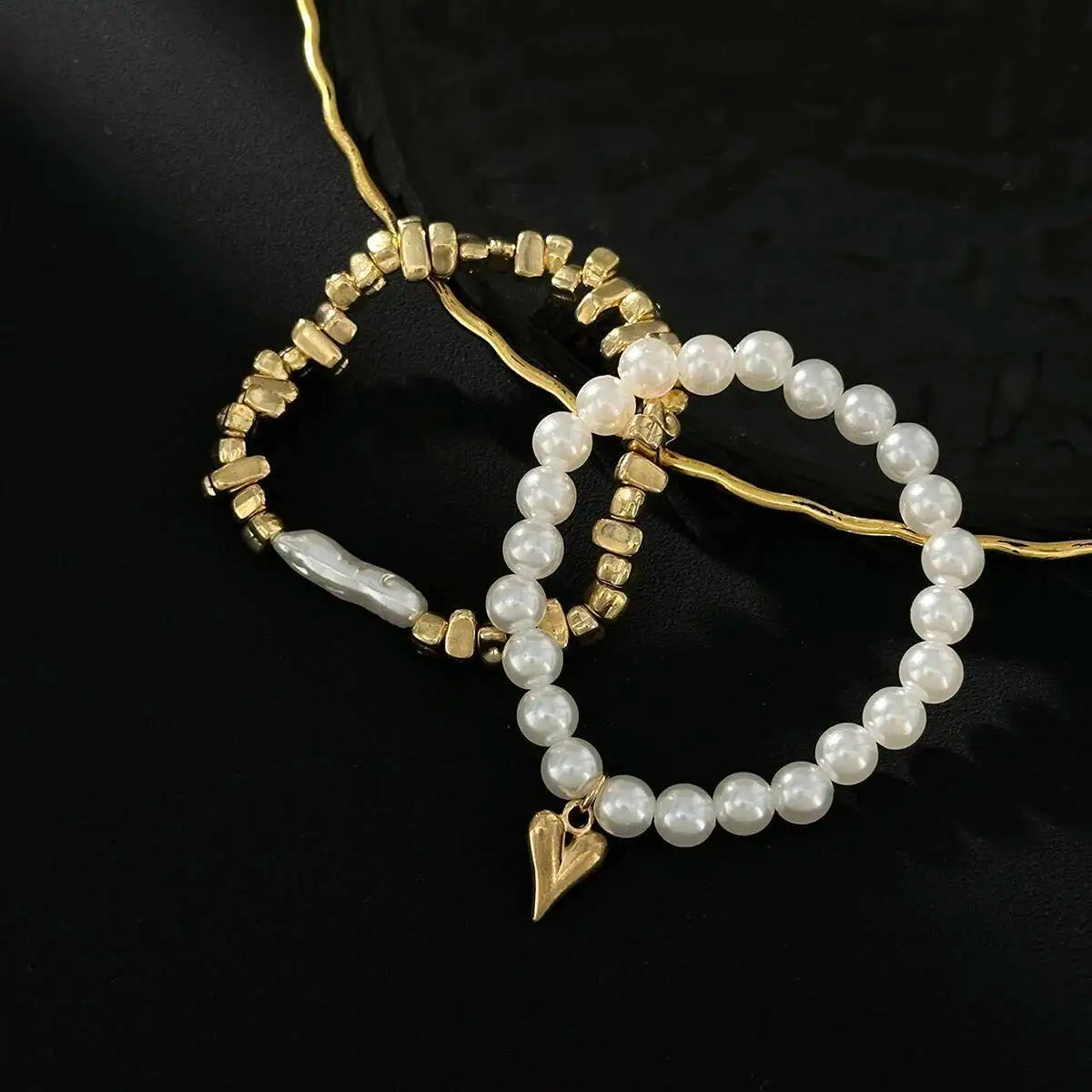 2Pcs/Set Elegant Imitation Pearl Bracelet for Women Bohemian Elastic Rope Chain Bracelet with Heart Pendant Jewelry Gift Pi-Mart
