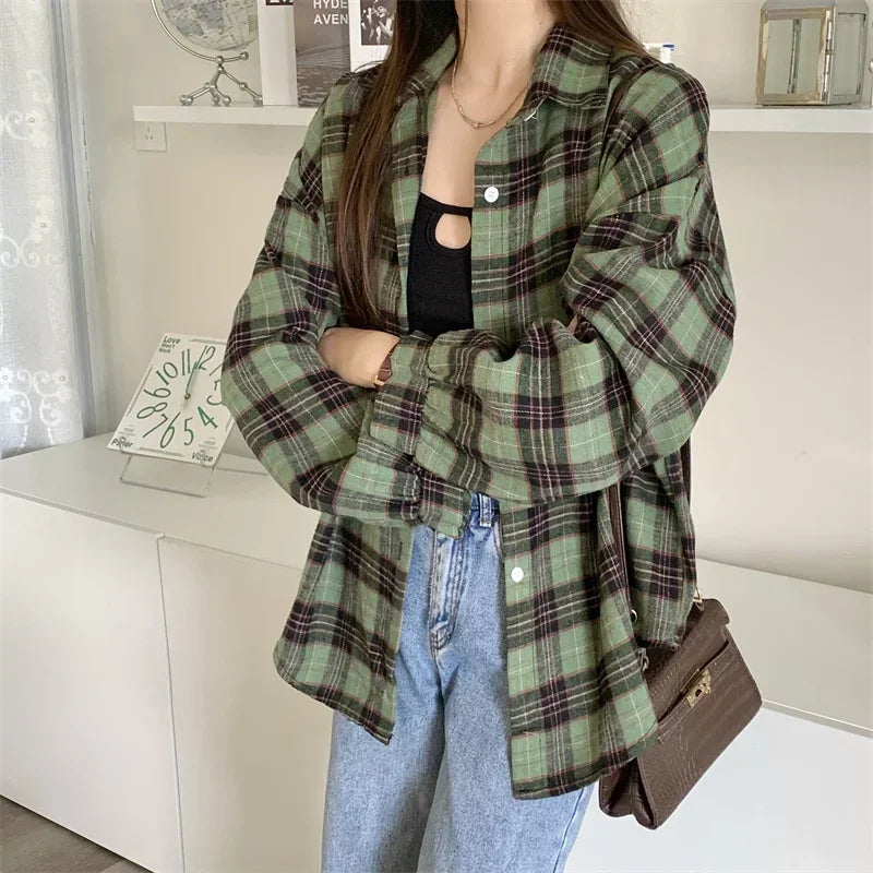 Black Flannel Shirt for Women Long Sleeve Collared Button-Up Tartan Plaid Shirt Jacket  Teen-girl Casual Everyday Outfit LadyShow.Store