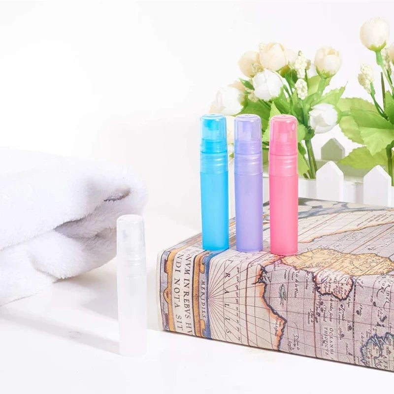 5Pcs Frosted Plastic Perfume Bottles Fine Mist Spray Bottle with Atomizer Pumps for Perfume Essential Oil Other Beauty Product Tri Light Beauty