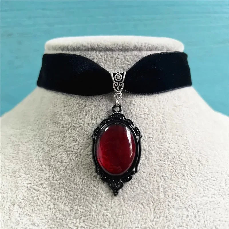 Gothic Vampire Cameo Pendant Choker Velvet Necklace for Women Fashion Pagan Witchcraft Jewelry Female Gifts Creative Punk Choker Pi-Mart