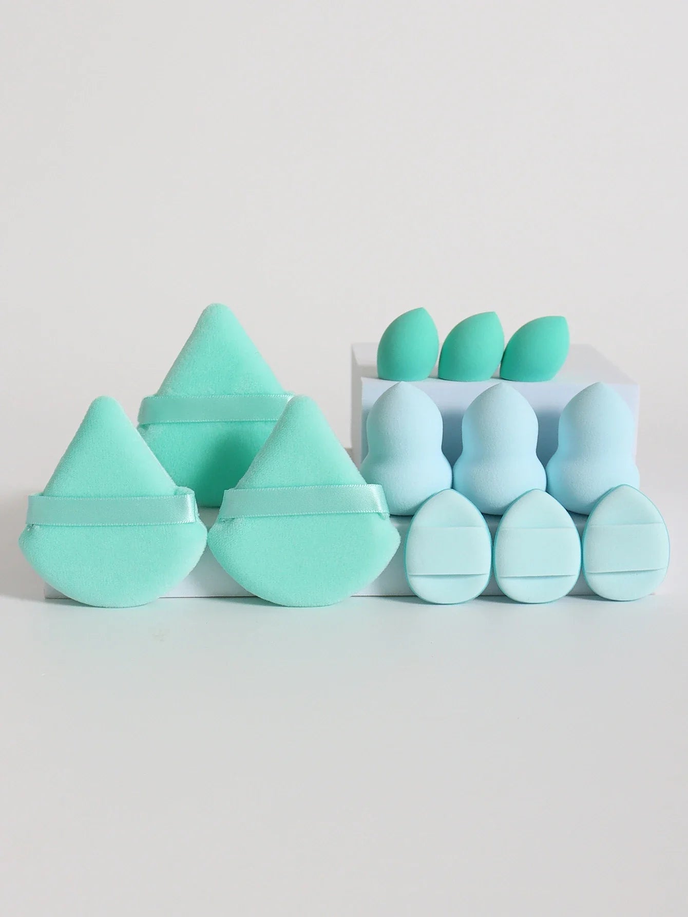 12-Piece All-Purpose Makeup Sponge Set, Made of 3 Loose Powder Puffs, 3 Mini Air Cushion Puffs, 3 Beauty Eggs and 3 Mini Beauty LadyShow.Store
