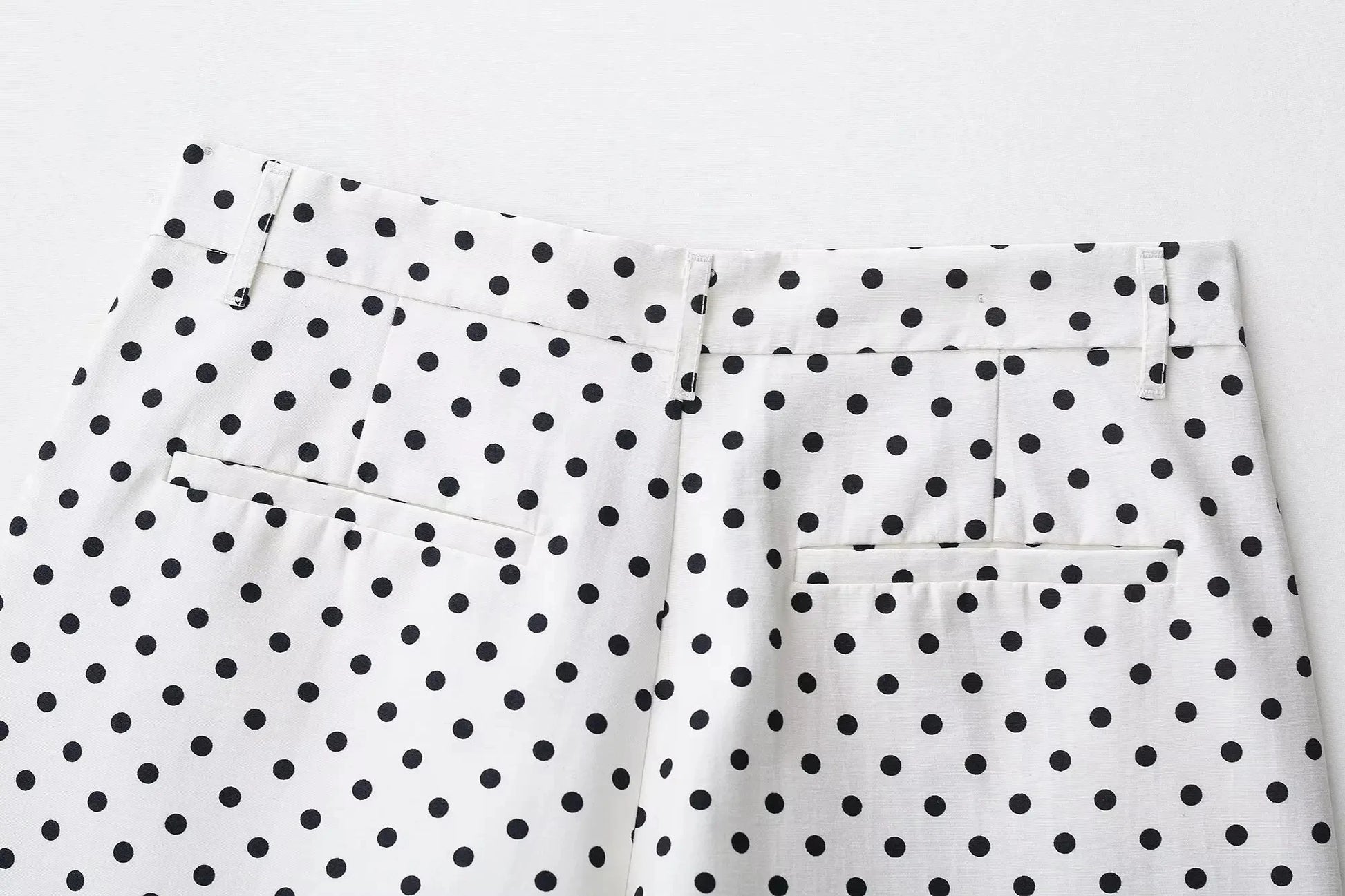 HH Fashion Women's Polka Dot Print Short Coats Autumn Long Sleeves Turtleneck Zipper With Pockets Drawstring Casual Jacket Pi-Mart