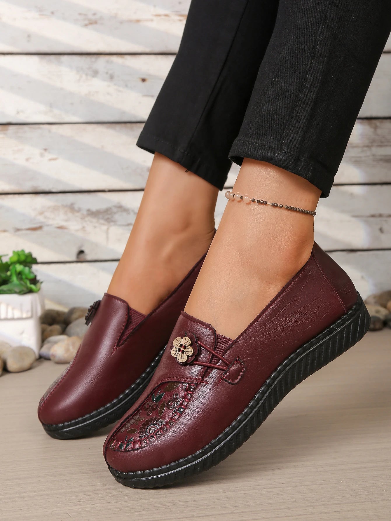 Women's Spring Autumn Leather Loafers Floral Embossed Slip‑On Flats Anti‑Slip Comfort Casual Mom Daily Walking Free Shipping Pi-Mart