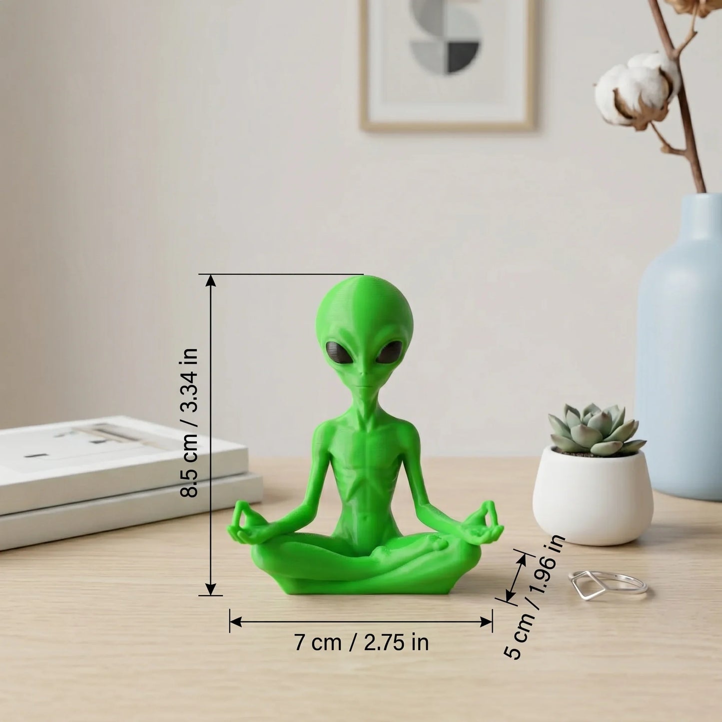 Meditating Alien Ornament, Sci-Fi Style, Collectible Figurine, Home Desk Decoration, Creative Sculpture LadyShow.Store