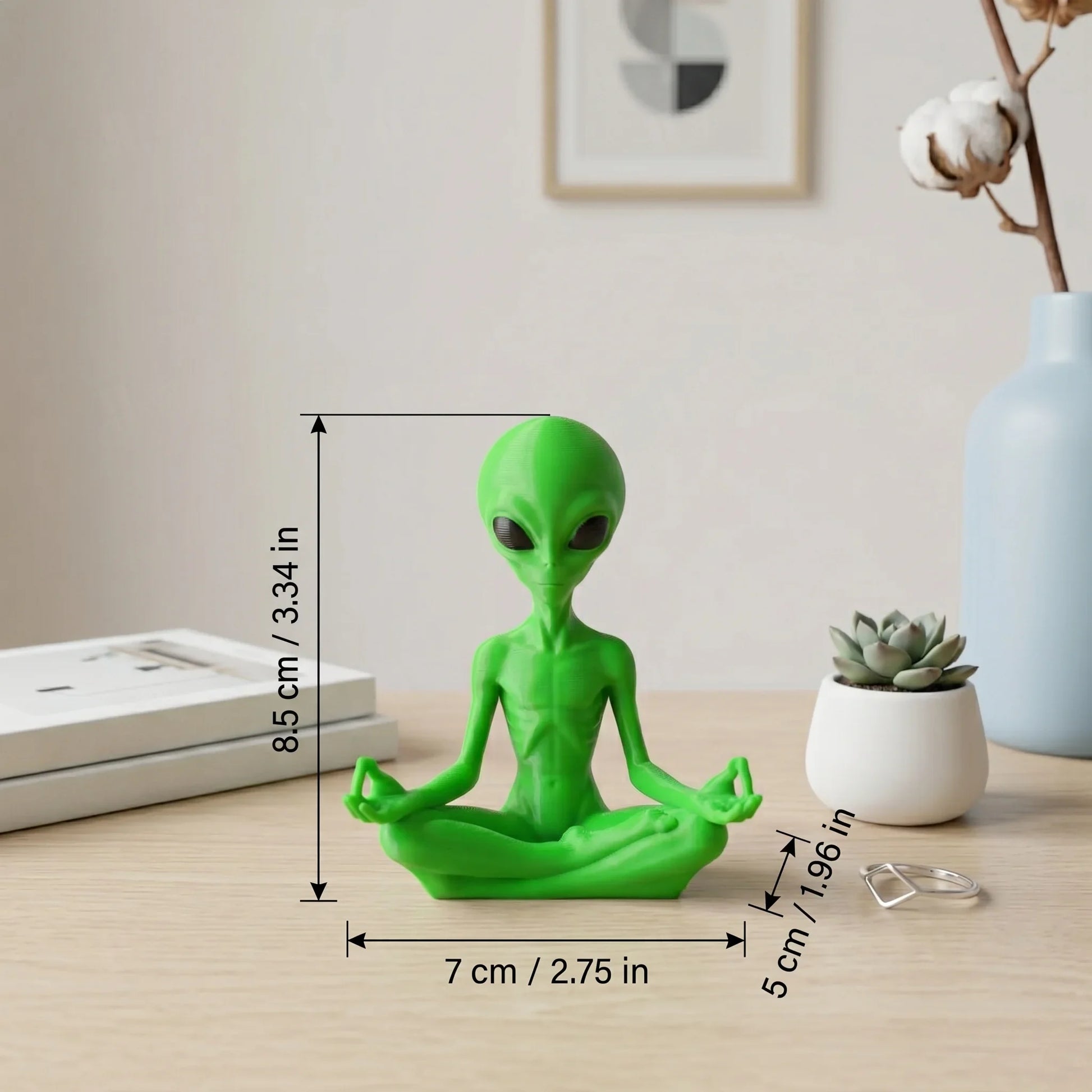 Meditating Alien Ornament, Sci-Fi Style, Collectible Figurine, Home Desk Decoration, Creative Sculpture LadyShow.Store