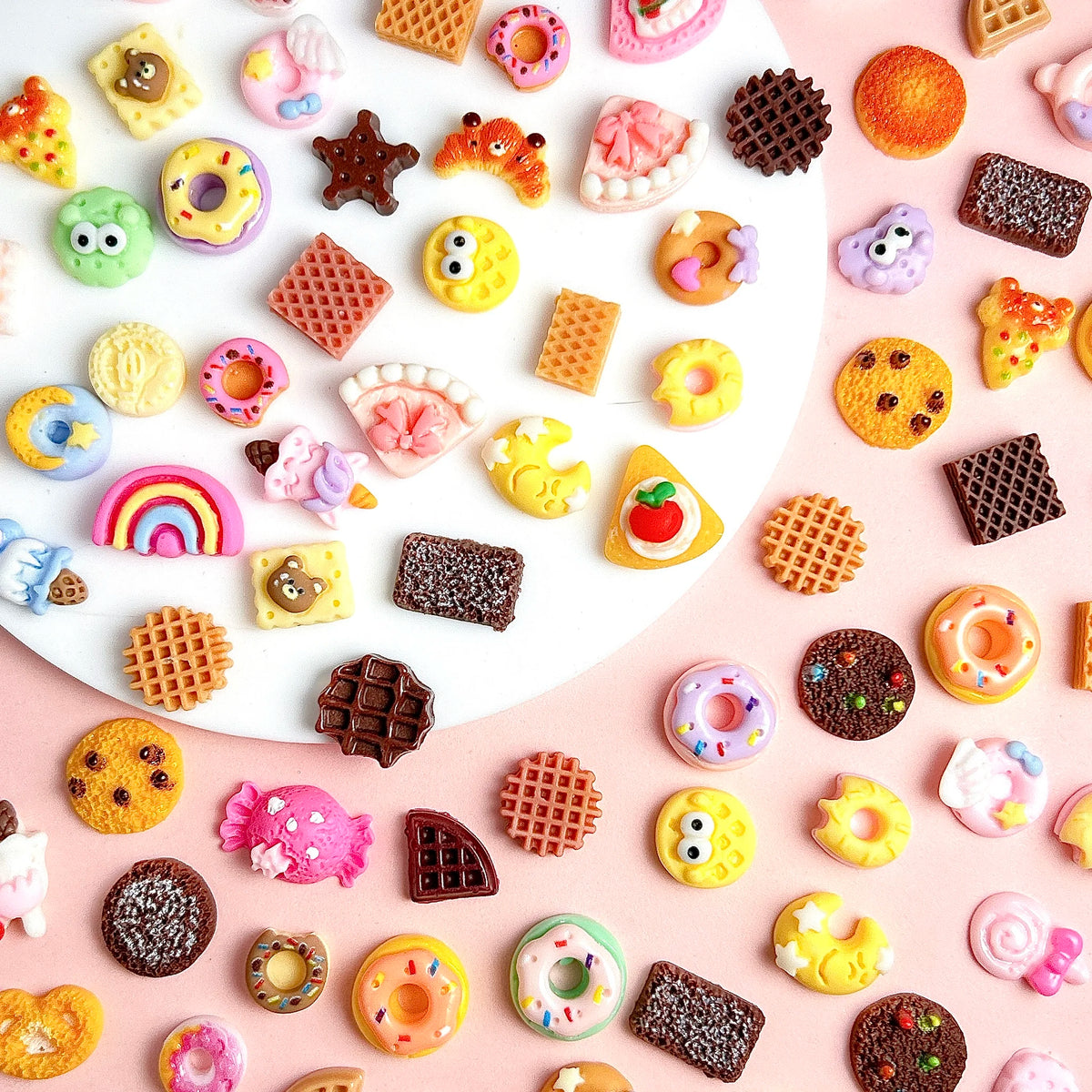50PCS Cartoon Resin Nail Charms Simulated Biscuits Bear Croissant Donuts Cake Mix Design Creative Painted DIY Nail Art Pi-Mart