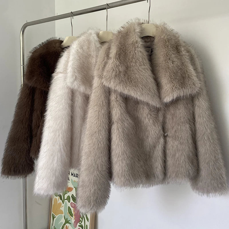 2024 Winter New Fashion Gradient Fluffy Fur Coat Women High Street Luxury Big Fur Collar Faux Fox Fur Jacket Female Overcoats LadyShow.Store