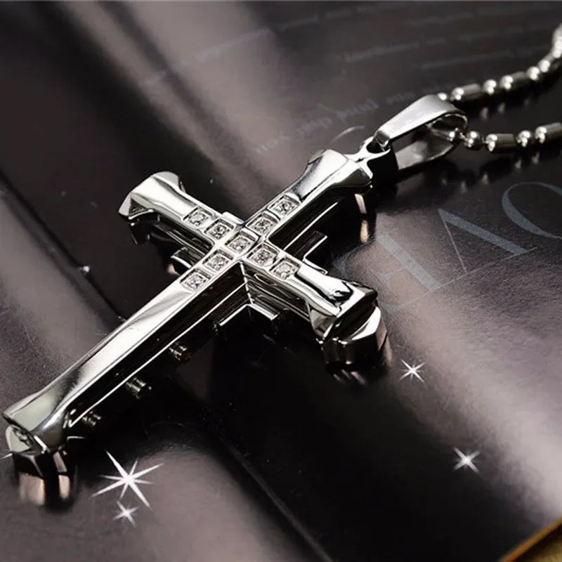 2024 New Male Crystal Cross Jesus Pendant Gold/Black/Blue Color Zirconia Cross Pendant Necklace Stainless Steel Jewelry Pi-Mart