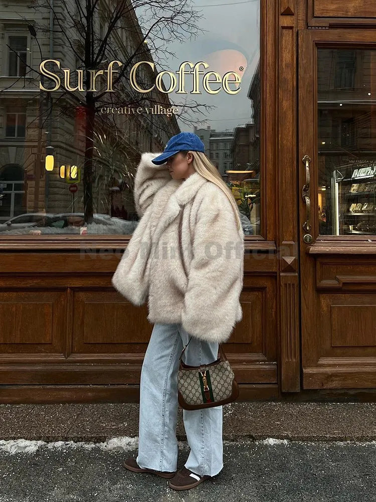 Neo Mint Ins Hot Fashion Girls Oversized Gradient Fur Coat Women 2024 Winter Thick Warm Outerwear Fluffy Faux Fox Fur Jacket LadyShow.Store
