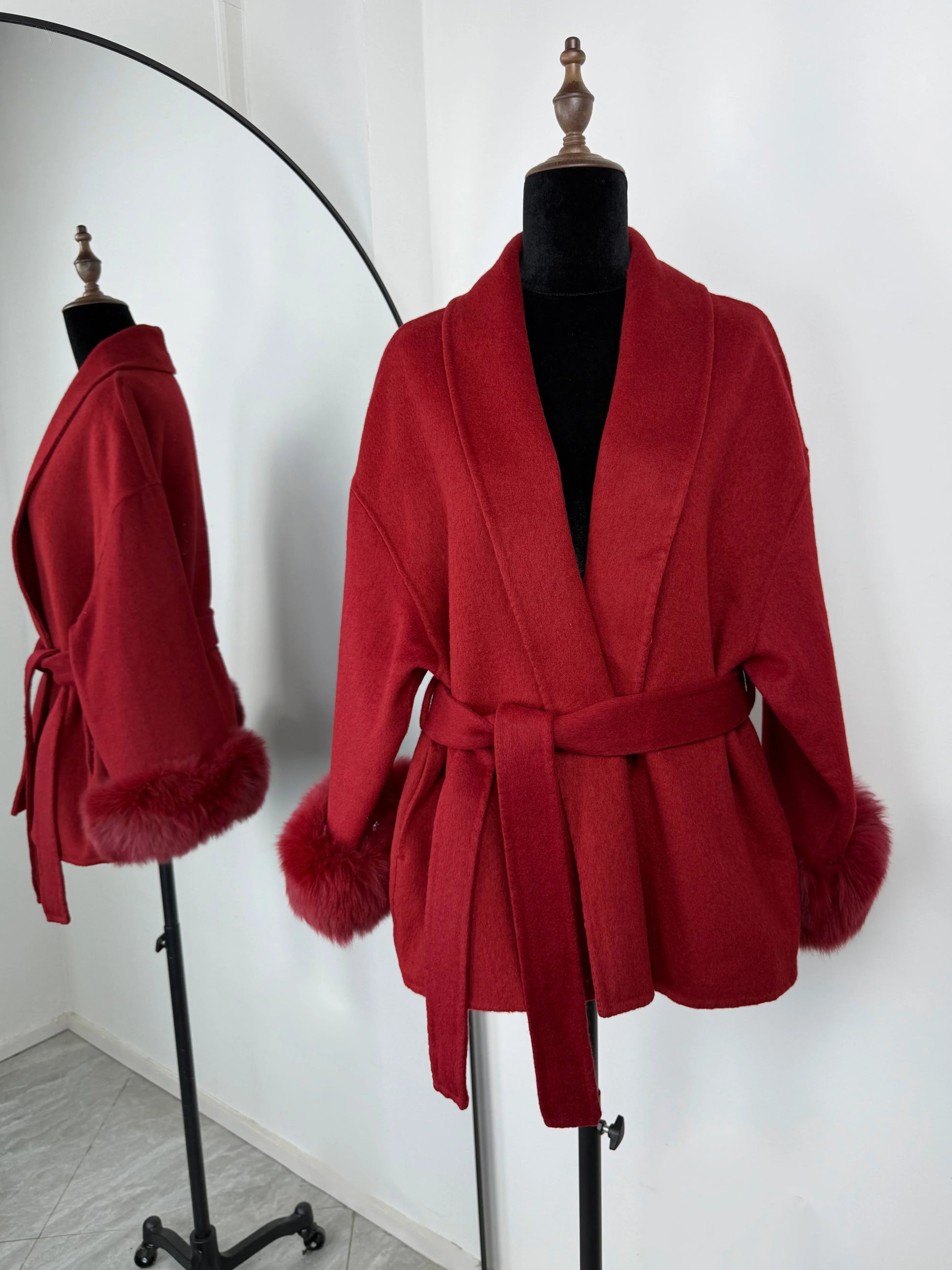 TARUXY Fox Fur Woolen Coats Women's Short Coat Office Lady Removable Elegant Double-sided Wool Overcoat 2025 New Cardigan Jacket LadyShow.Store