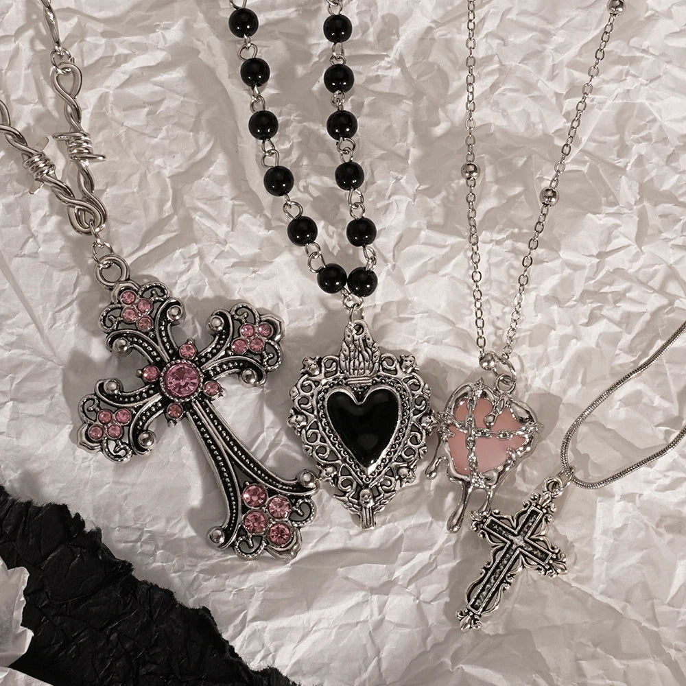 Y2K Sweet Cool Girl Personalized Creative Cross Love Pendant Necklace, Suitable for Daily Wearing Pi-Mart