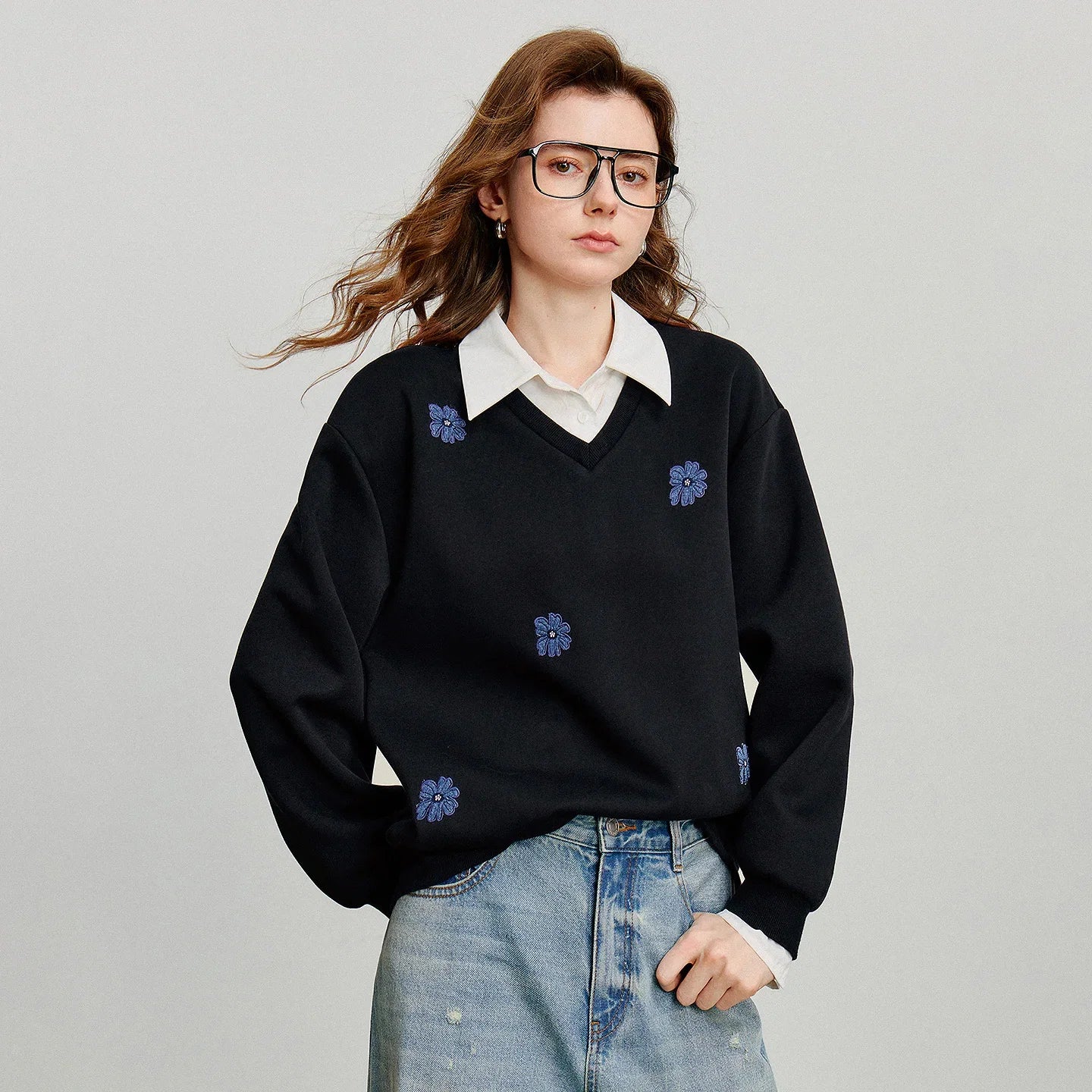 TOYOUTH Women Sweatshirt 2025 Autumn New Denim Flower Embroidery Fake Two Piece Splicing Turn Down Collar Cotton Casual Pullover LadyShow.Store
