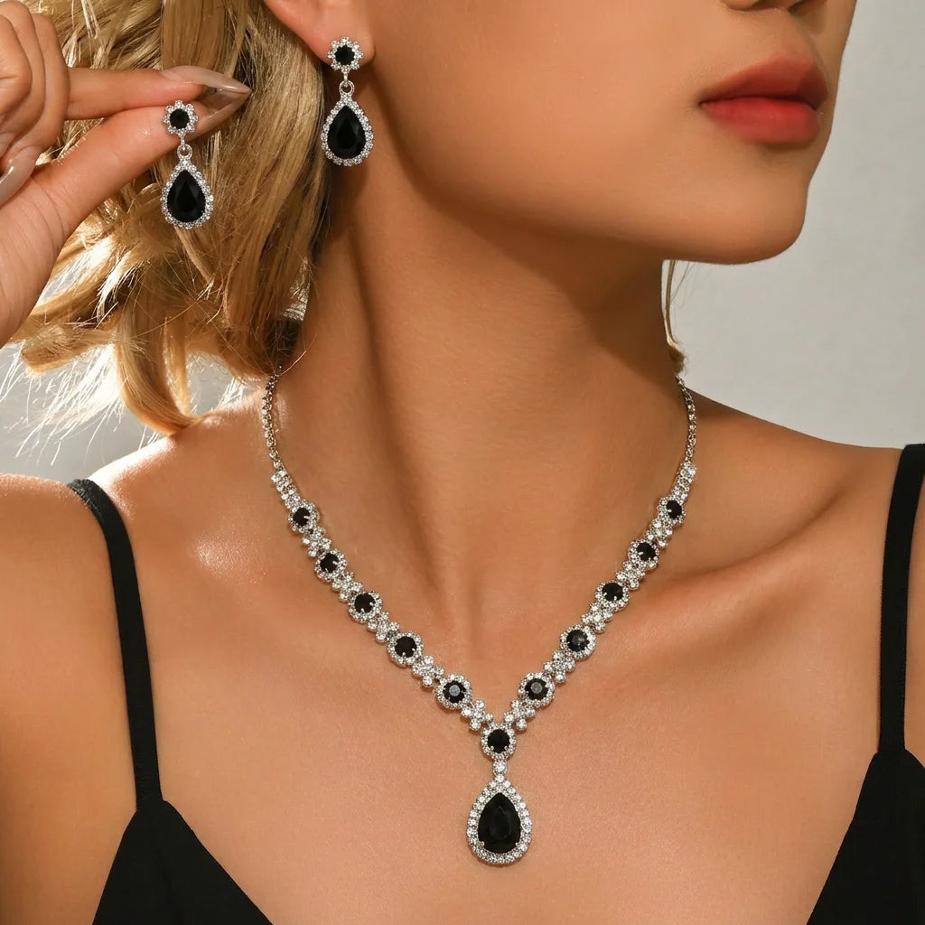 Simple and Atmospheric Water Droplet Necklace Earrings Two-Piece Set as a Surprise Birthday Gift for Girlfriend and Best Friend Pi-Mart