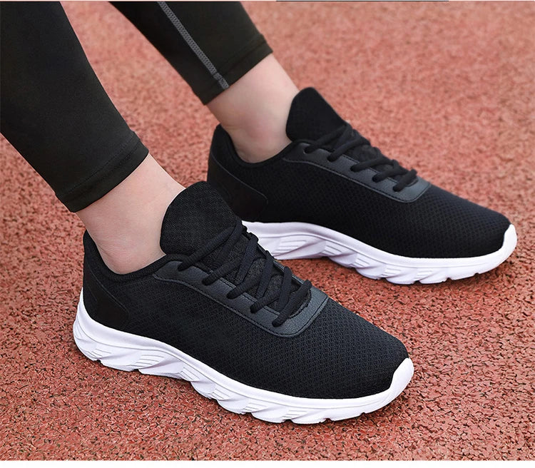 Men's Casual Sports Shoes Men's Black Mesh Breathable Running Shoes Soft Bottom Light Flat Bottom Work Shoes Pi-Mart