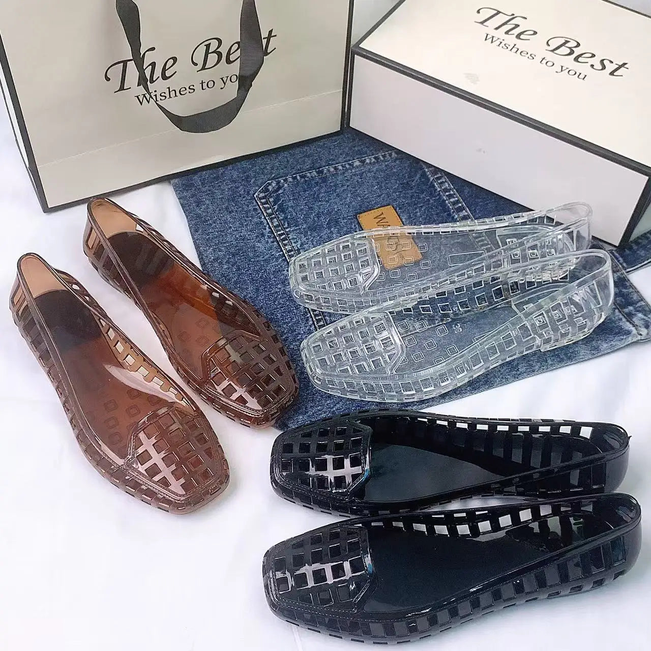 Spring and Summer New Korean Style Transparent Crystal Shoes for Women, Comfortable Closed-Toe Hollow Sandals, Soft and Fashionable Dongdaemun Jelly Shoes, Slip-On Slippers LadyShow.Store