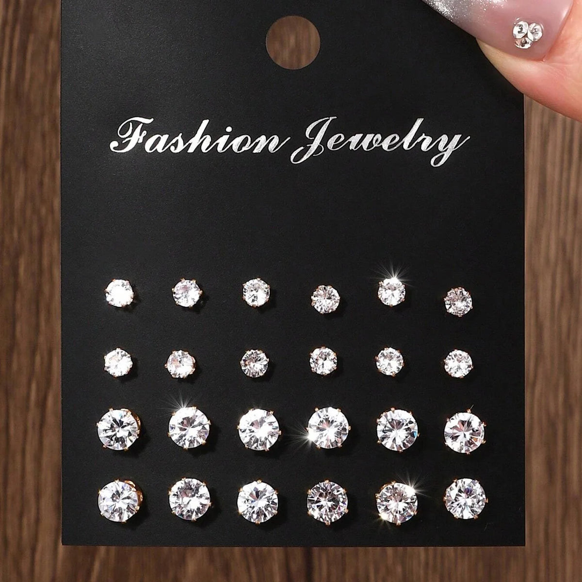 12 Pairs Of Luxurious, Simple, Shiny, And Caring Zirconia Decorative Earrings Are Suitable For Gifts To Parties,And Couples Pi-Mart