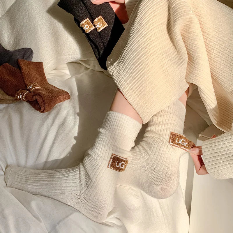 1/3Pairs Winter Thick Warm Padded Socks Solid Color Mid Calf Socks Women’s Casual Embroidered Logo Pile Socks Cold Weather Wear Pi-Mart