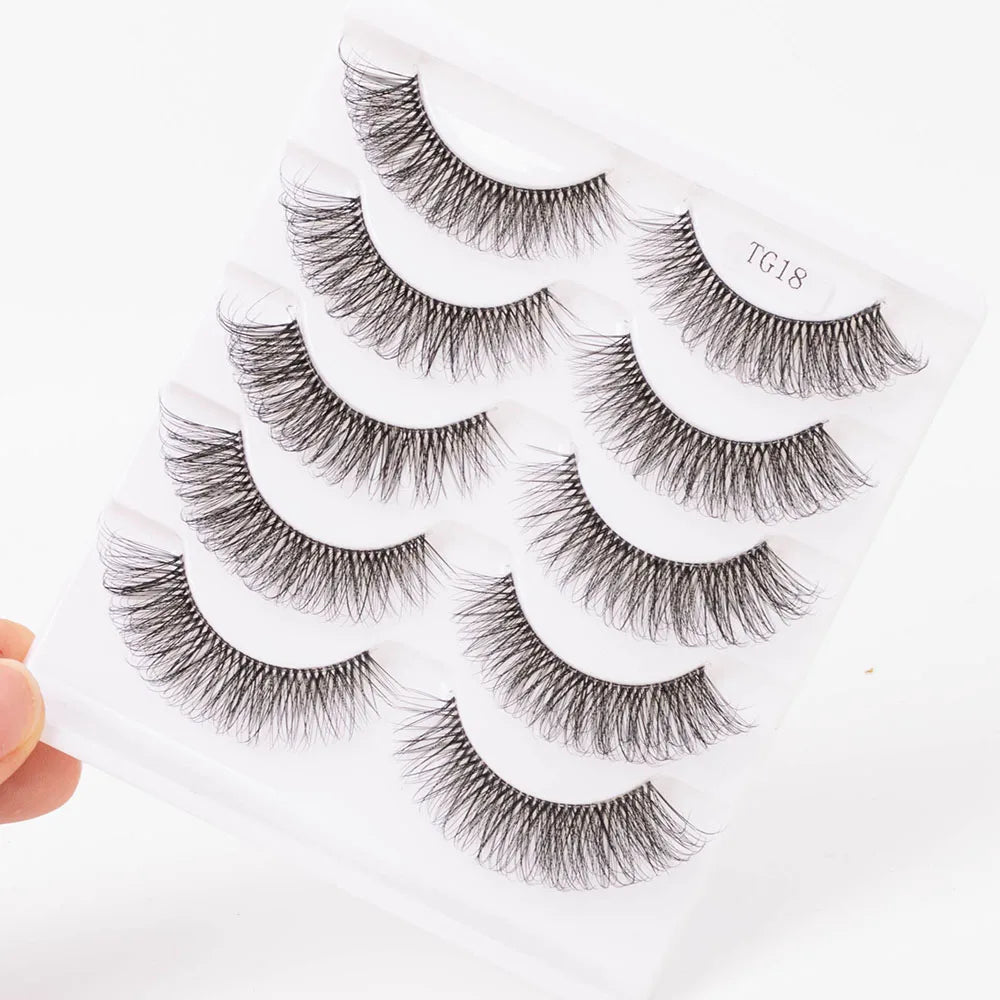 Yiernuo 1/5 Pairs Long Transparent Band Vegan Eyelash D Curl Russian Eyelashes Clear Band Lashes Invisible Band Lashes Pi-Mart