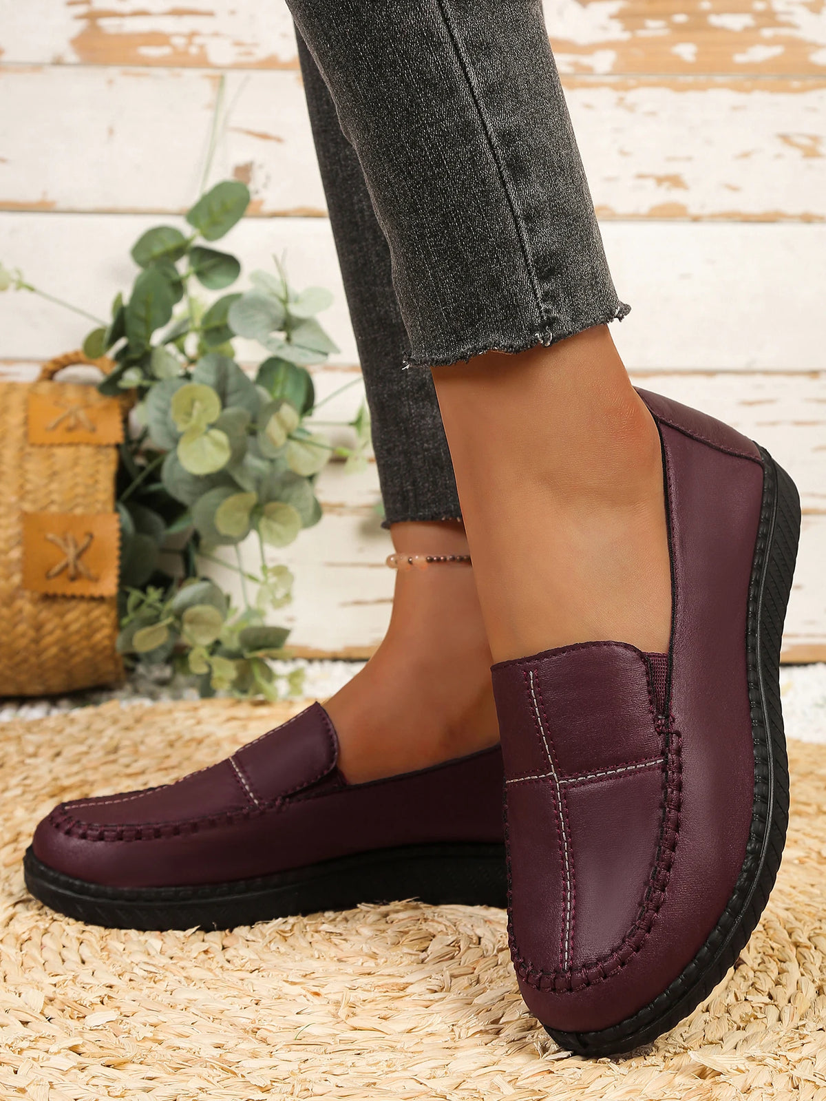 Women's Spring Autumn Leather Loafers Floral Embossed Slip‑On Flats Anti‑Slip Comfort Casual Mom Daily Walking Free Shipping Pi-Mart