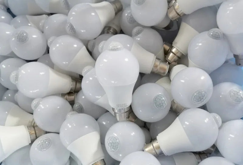 PIR Motion Sensor LED Light Bulb 220V 110V 12W 18W Smart Bulb Motion Activated ON/OFF Home Lights Lamp with Motion Sensor Pi-Mart