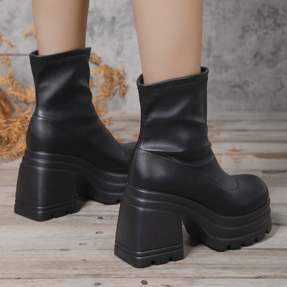Women New Fashion Short Boots Women Sexy Leather Boot Square toe casual Zipper high heels Casual thick soled women shoes Zapatos Pi-Mart