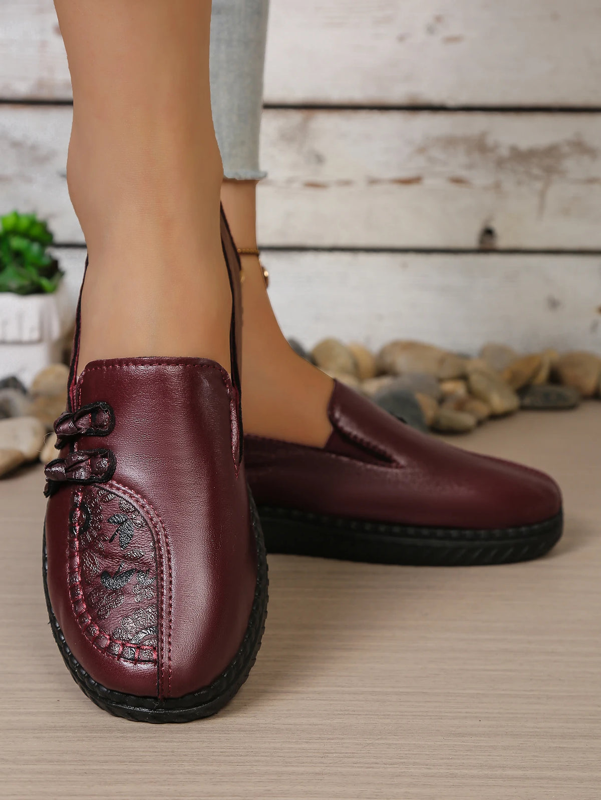 Women's Spring Autumn Leather Loafers Floral Embossed Slip‑On Flats Anti‑Slip Comfort Casual Mom Daily Walking Free Shipping Pi-Mart