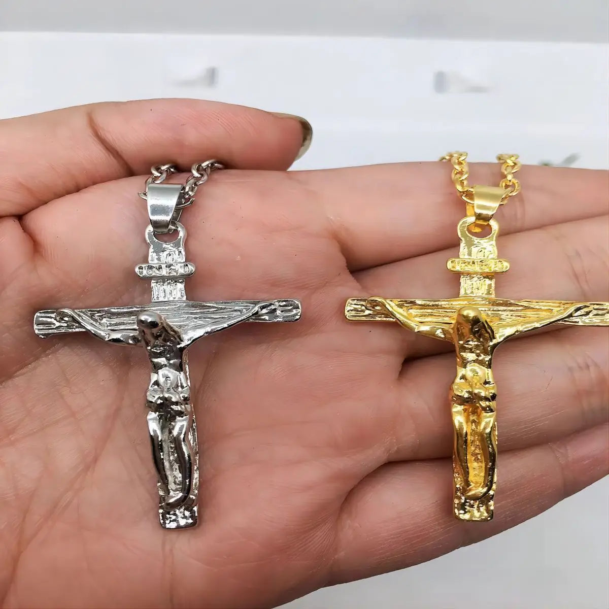 Fashion Crucifix Jesus Christ Men Jewelry Gold Brown Silver Color Metal Cross Pendant With Neck Chain Necklaces For Women Pi-Mart
