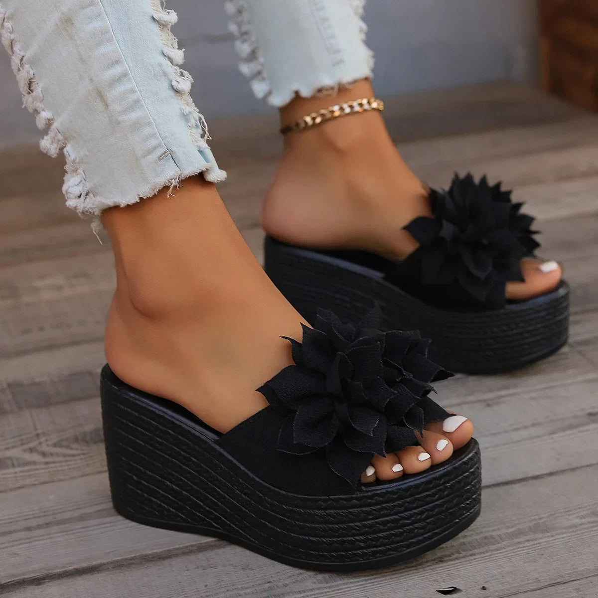 Women Platform Slippers 2024 New Summer Beach Wedges Sandals Fashion Flower Casual Slippers Women High Heel Slippers Women LadyShow.Store