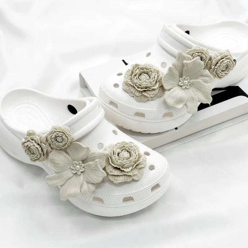 Cute Shoe Charms Set DIY Flower Hole Shoe Buckle Shoes Accessories 3D Flower Bouquet Bone White Hole Shoe Decorations For Women Pi-Mart