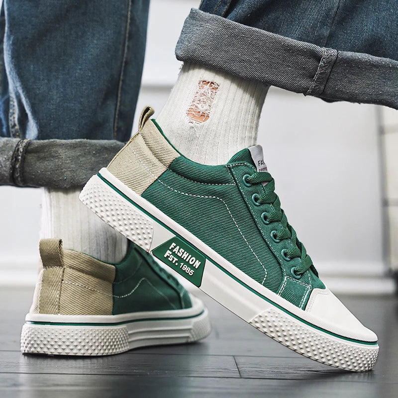 Canvas shoes four seasons men's casual shoes students flat shoes fashion soft-sole outdoor walking shoes youth Joker board shoes Pi-Mart