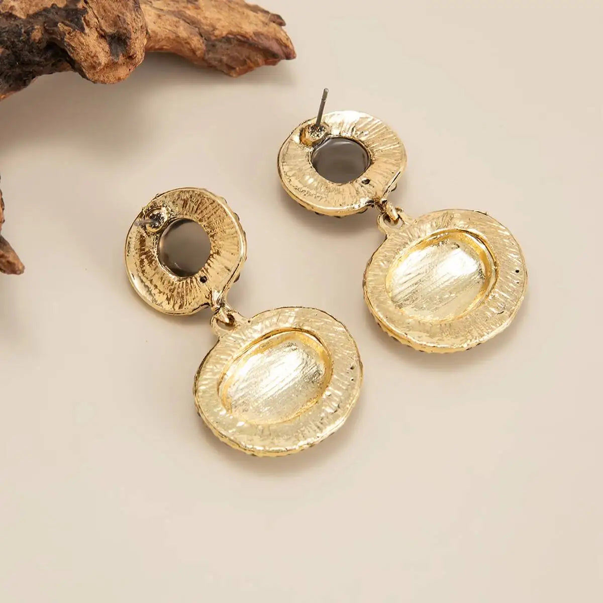 New Trendy Geometric Oval Drop Earrings Women Luxury Vintage Classic Metal Pendant Earring Party Accessory Jewelry Gift Pi-Mart