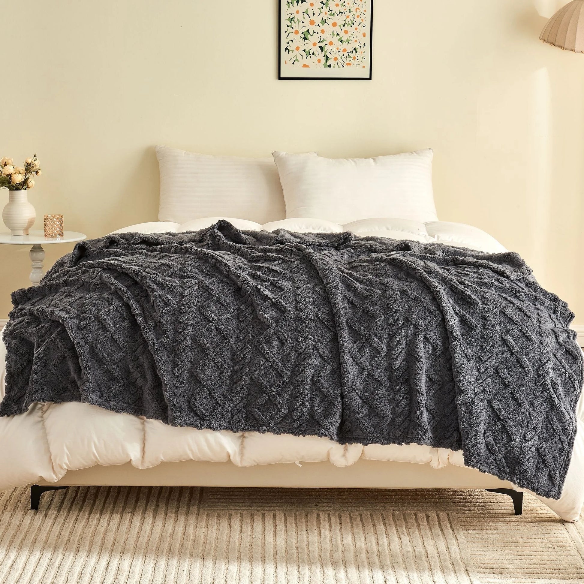 1pc Luxurious Fleece Blanket - Ultra-Soft 3D Plush Dense Weave, For Christmas , All-Season Cozy Flannel Throw Best Price In  EU Pi-Mart