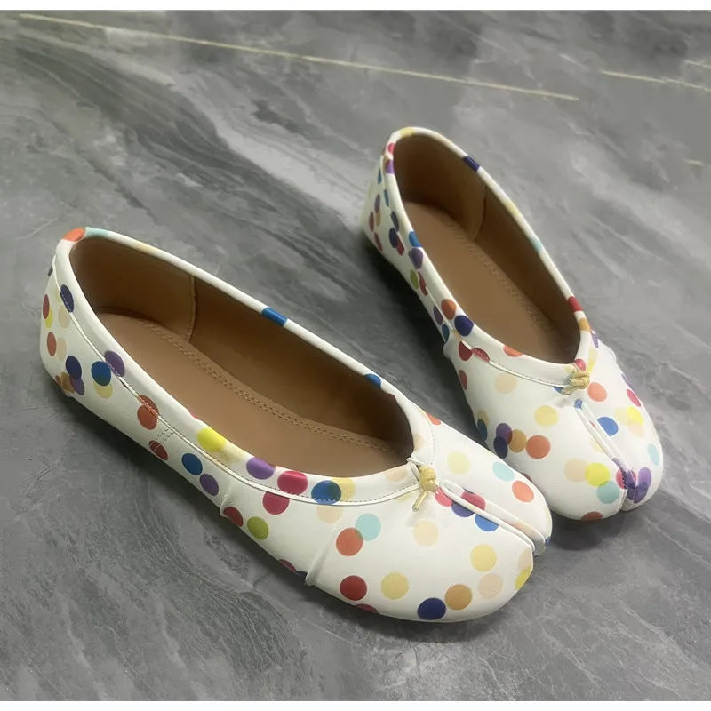 Split Toe Women Ballet Flats Fashion Tabi Shoes Casual Slip-on Loafers Ladies Pleated Leather Espadrilles Zapatillas Mujer Pi-Mart